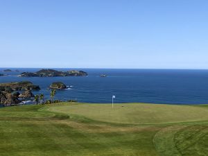 Kauri Cliffs 16th Green Islands